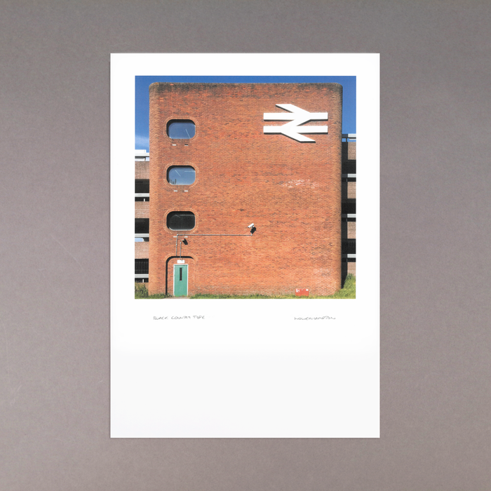 ikon Black Country Type Wolverhampton Station