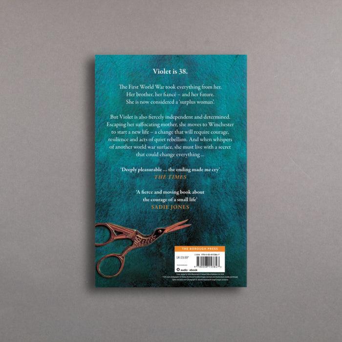 Ikon Harper Collins A Single Thread