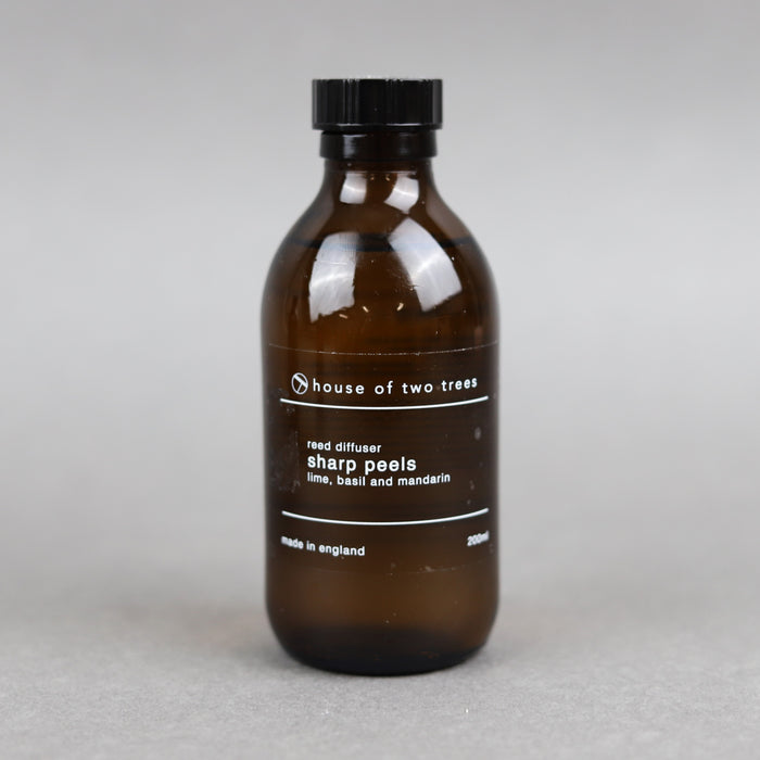 ikon House of Two Trees Sharp Peels Reed Diffuser