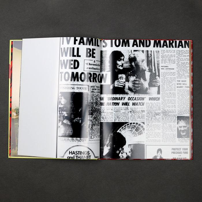 Ikon Ikon Gillian Wearing: Family History