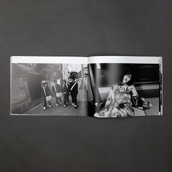 Ikon Ikon Nobuyoshi Araki: Tokyo Still Life