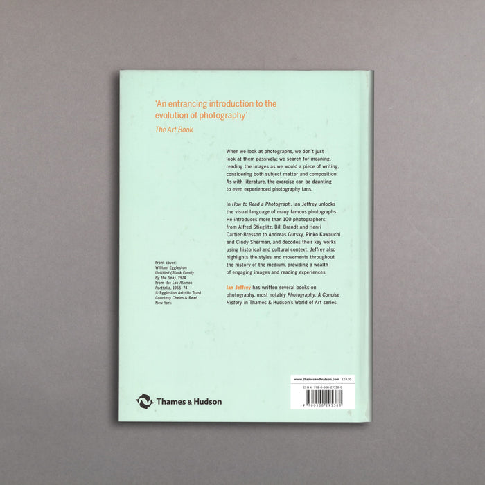 Ikon Thames & Hudson How To Read A Photograph
