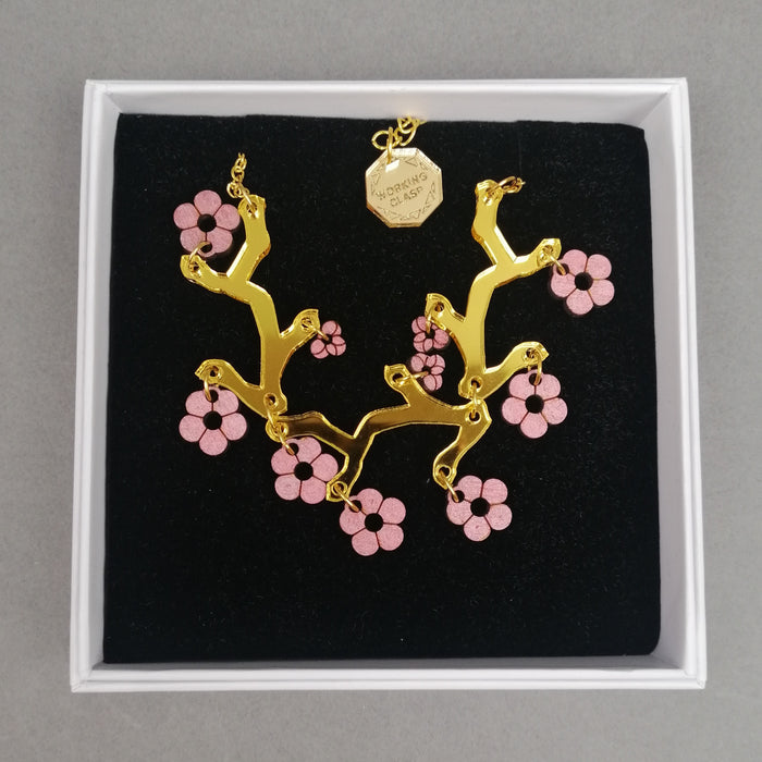 Ikon Working Clasp Cherry Blossom Necklace