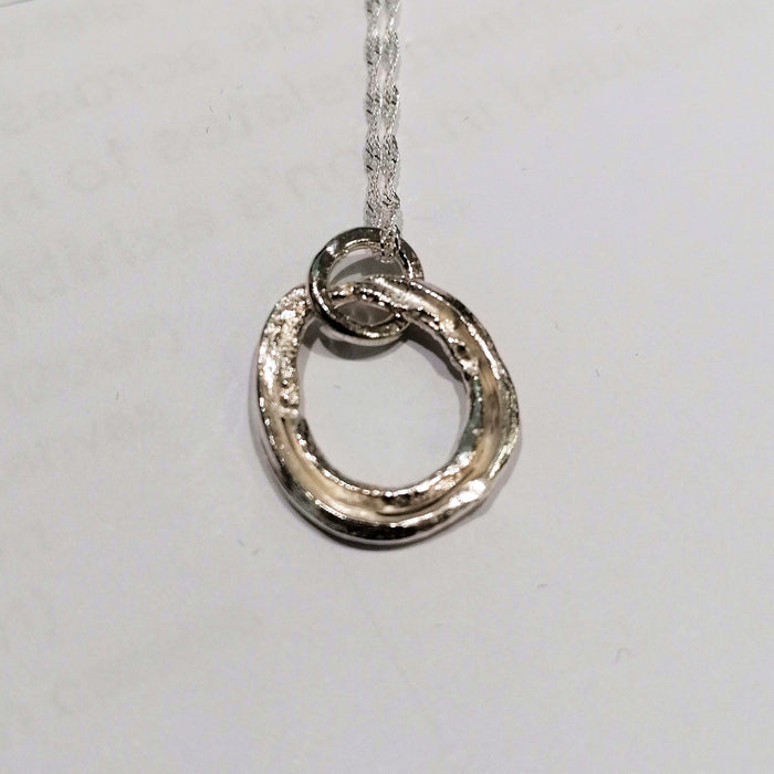 Ikon The Nine Of Hearts Simple Organic Oval Loop Necklace