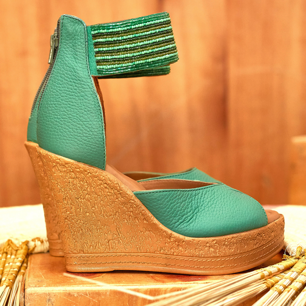 Ikwetta Almond Wedge Roseberry