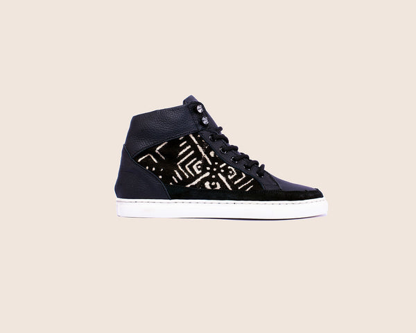 Ikwetta Hightop Mudcloth Sneaker