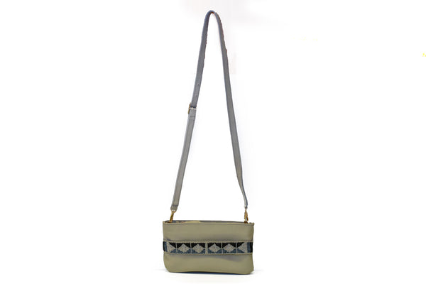 Ikwetta Nikki Crossbody Black Pebble