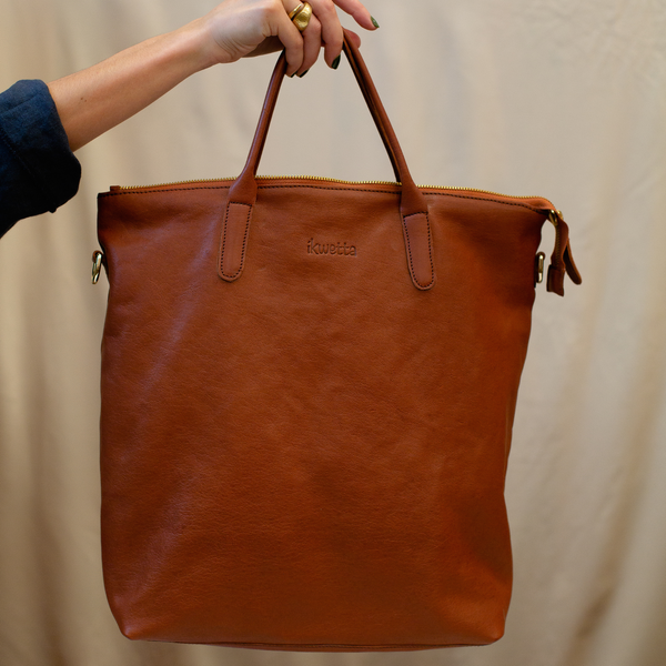 ikwetta Werk Tote Caramel