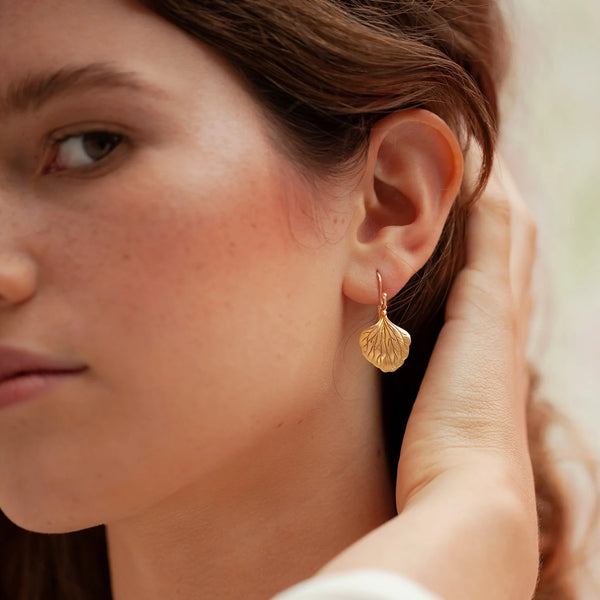 Ileana Makri 18k Rose Gold Hydrangea Petal Earrings