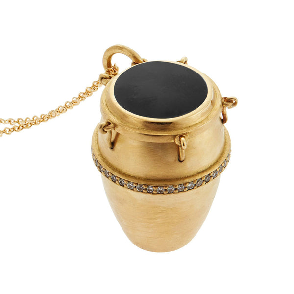 Ileana Makri Black Conga