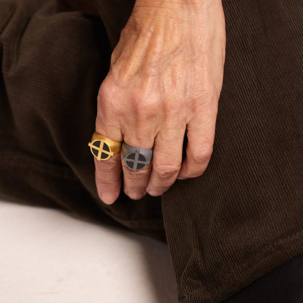 Ileana Makri Coda Ring OX-EN-BLK