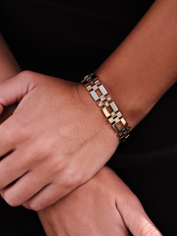 Ileana Makri Crossroad Bracelet Y-D