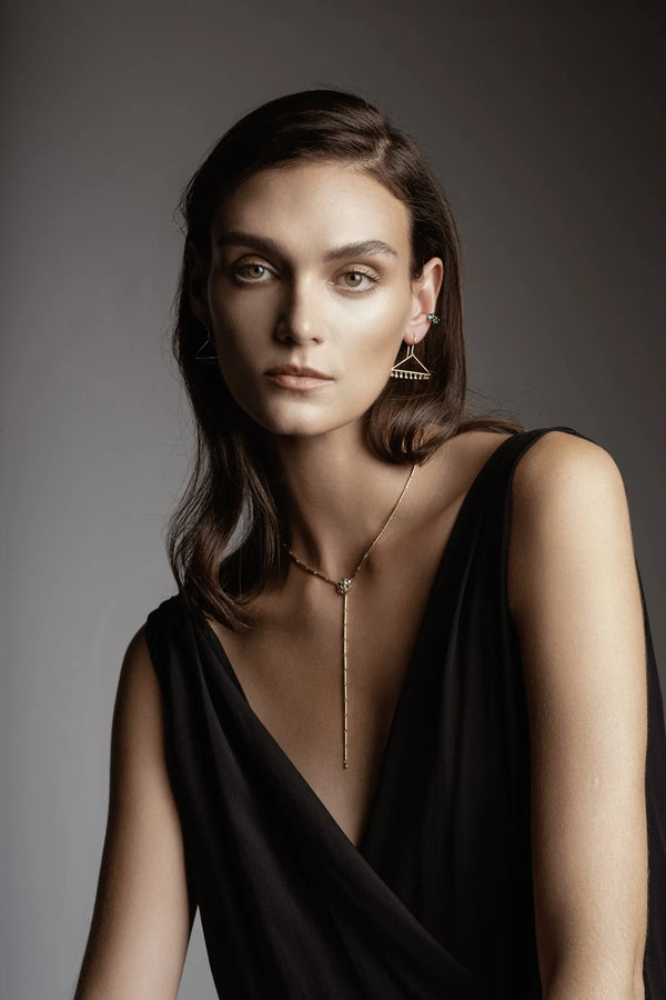 Ileana Makri Daisy Bloom Lariat Y-LCD