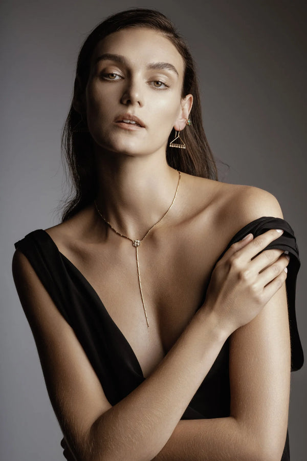 Ileana Makri Daisy Bloom Lariat Y-LCD