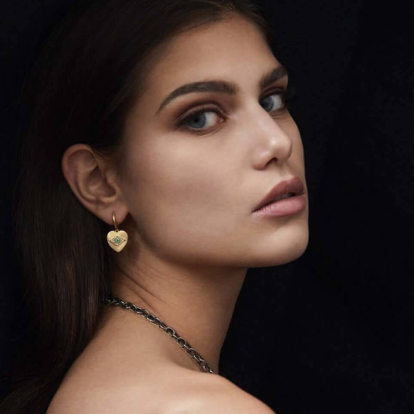 Ileana Makri Eye Love Hoops