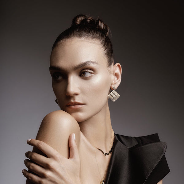 Ileana Makri Medium Tile Pavé Curtain Earrings Y-D