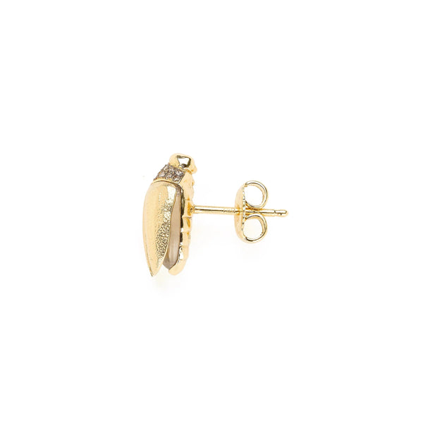Ileana Makri Mini Scarab Abalone Fly Wing Stud