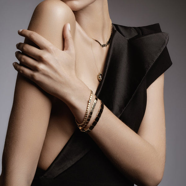 Ileana Makri Single Diamond Ripple Bracelet Y-D