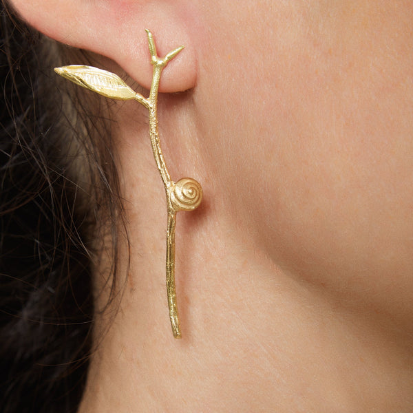 Ileana Makri Twig & Snail Earring