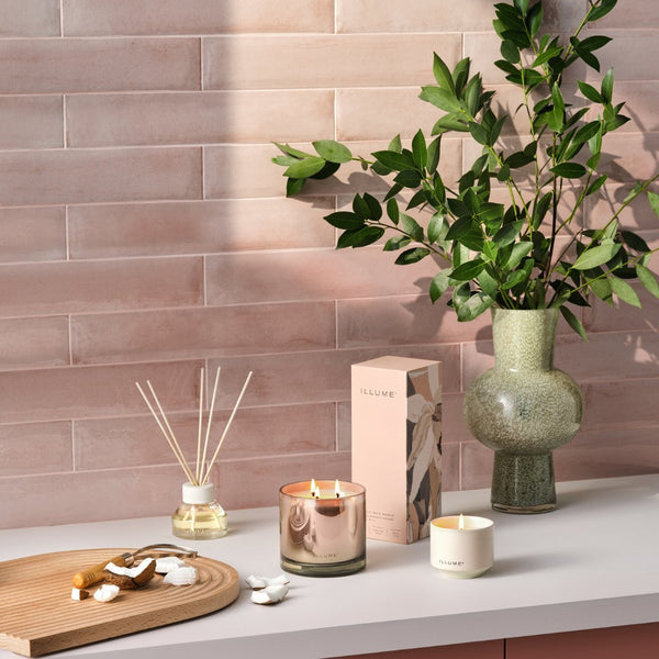 Illume Coconut Milk Mango Refillable Aromatic Diffuser