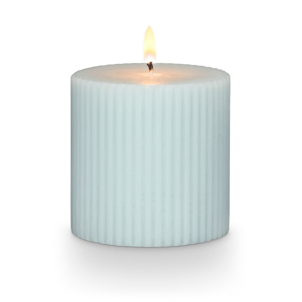 Illume Fresh Sea Salt Small Fragranced Pillar Candle