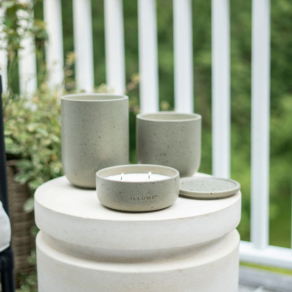 Illume Eucalyptus Ylang Medium Outdoor Ceramic