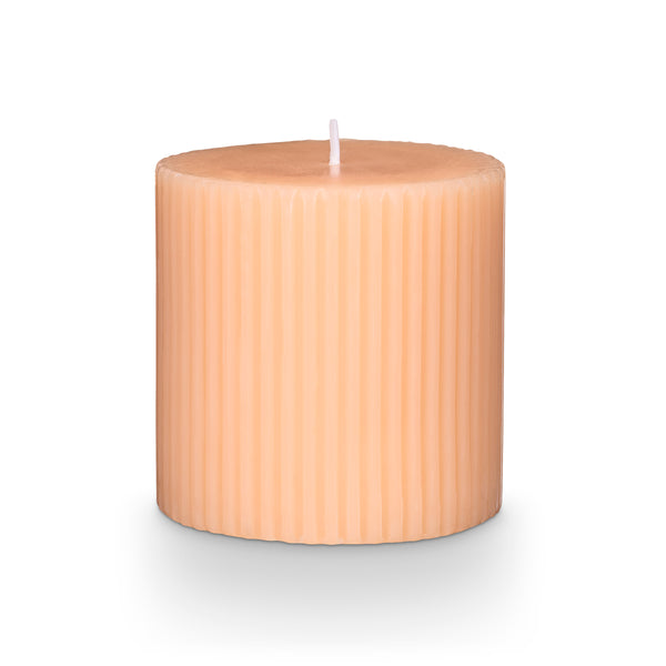 Illume Paloma Petal Small Fragranced Pillar Candle