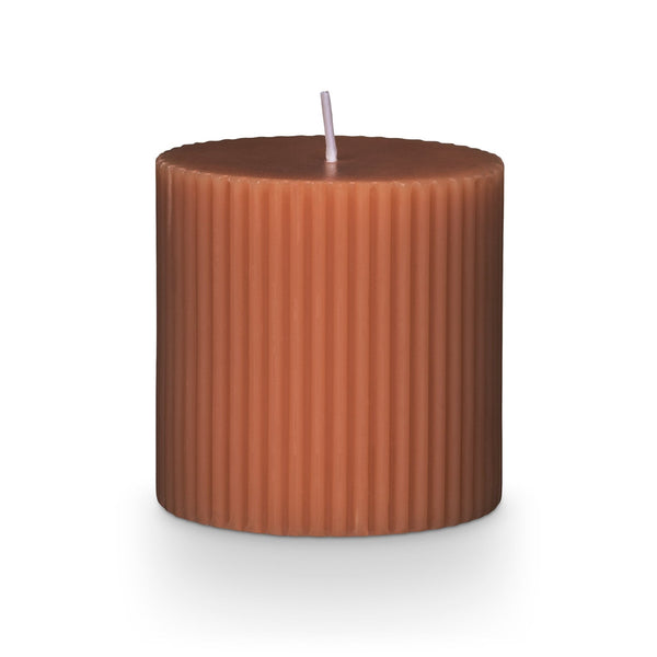 Illume Terra Tabac Small Fragranced Pillar Candle