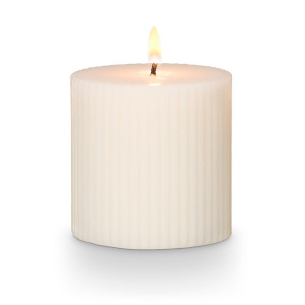 Illume Winter White Small Fragranced Pillar Candle