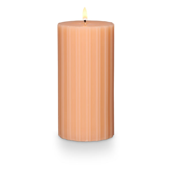 Illume Paloma Petal Medium Fragranced Pillar Candle