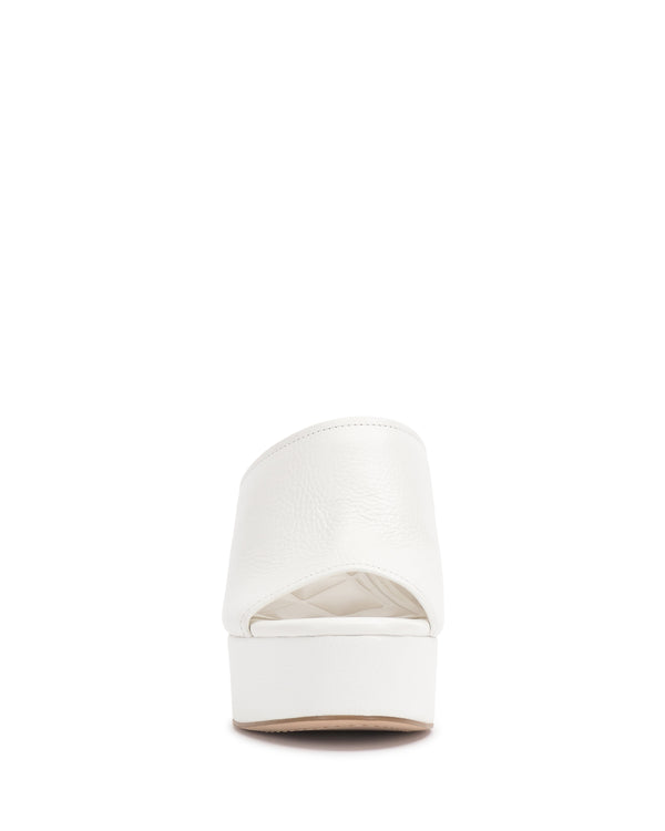 Imagine Vince Camuto Etta Wedge Sandal Bianco