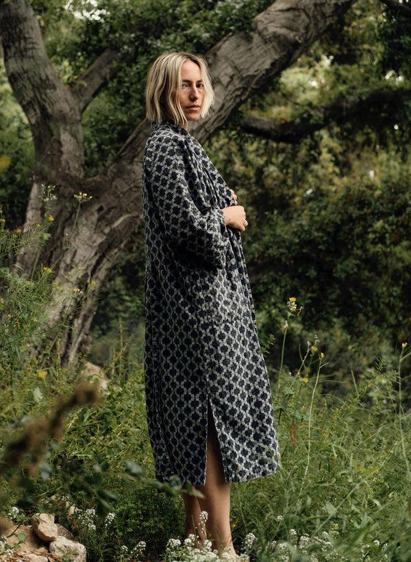 Imogene Willie The Ojai Robe In Indigo Kiji