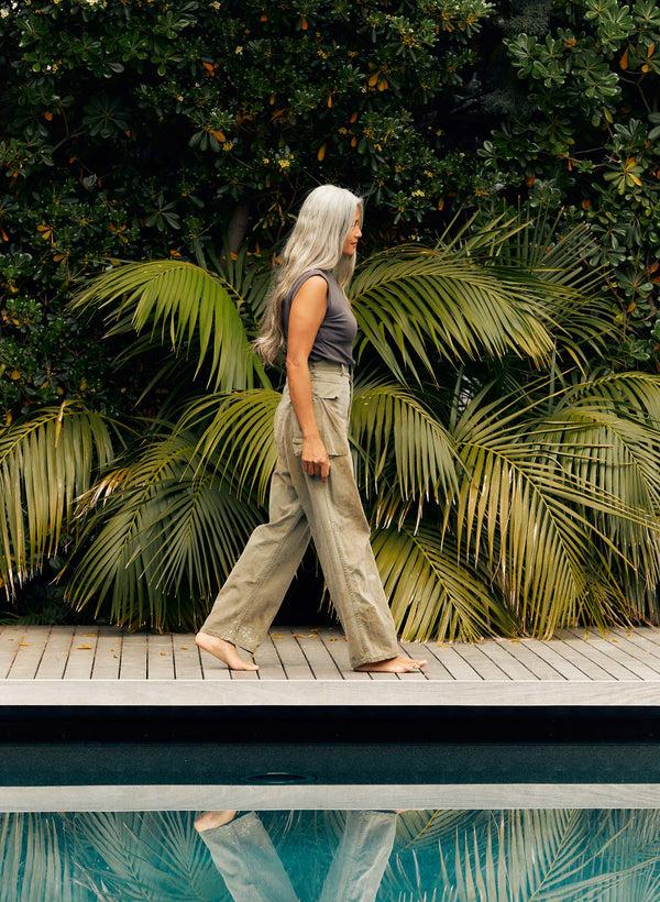 Imogene Willie The Cotton Muscle Tee In Faded Black