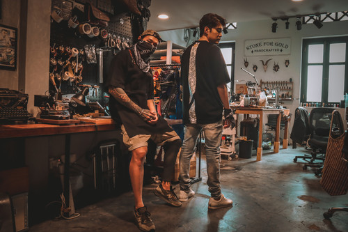 Imperfect IMPERFECT X STONE FOR GOLD OVERSIZED TEE