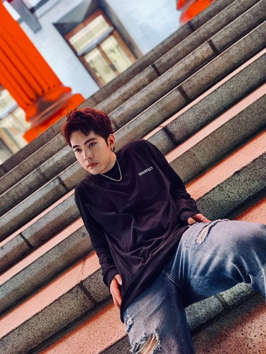 Imperfect LONG SLEEVE OVERSIZED TEE (BK)