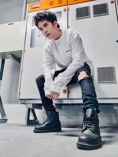 Imperfect LONG SLEEVE OVERSIZED TEE (WT)