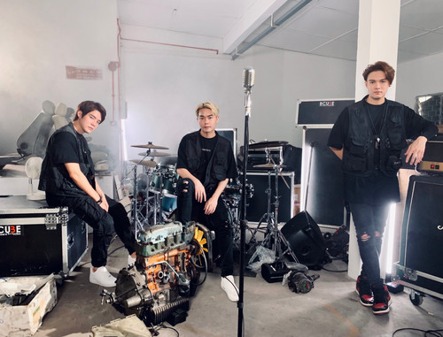 Imperfect MULTI-POCKET UTILITY VEST