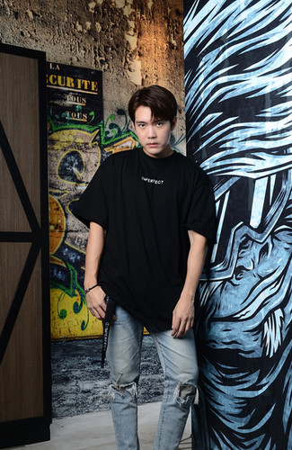 Imperfect OVERSIZED TEE (BK)