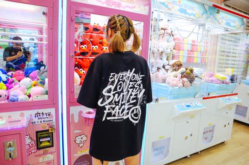 Imperfect SMILEY OVERSIZED TEE