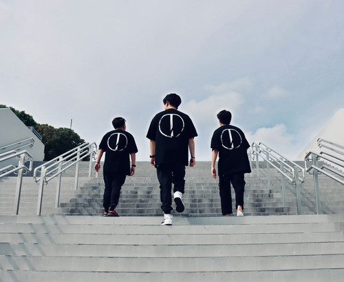 Imperfect YEAR ONE EDITION OVERSIZED TEE