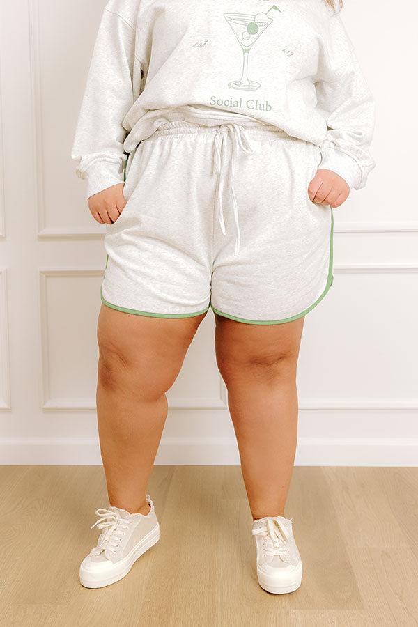 impressions Apres Golf Cocktails High Waist Shorts Curves