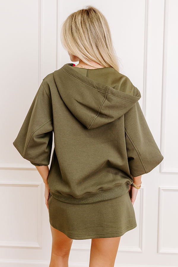 Impressions Bistro Cutie Zip Up Sweater In Army Green