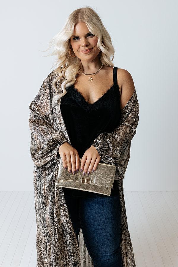 impressions Best View Velvet Top In Black Curves