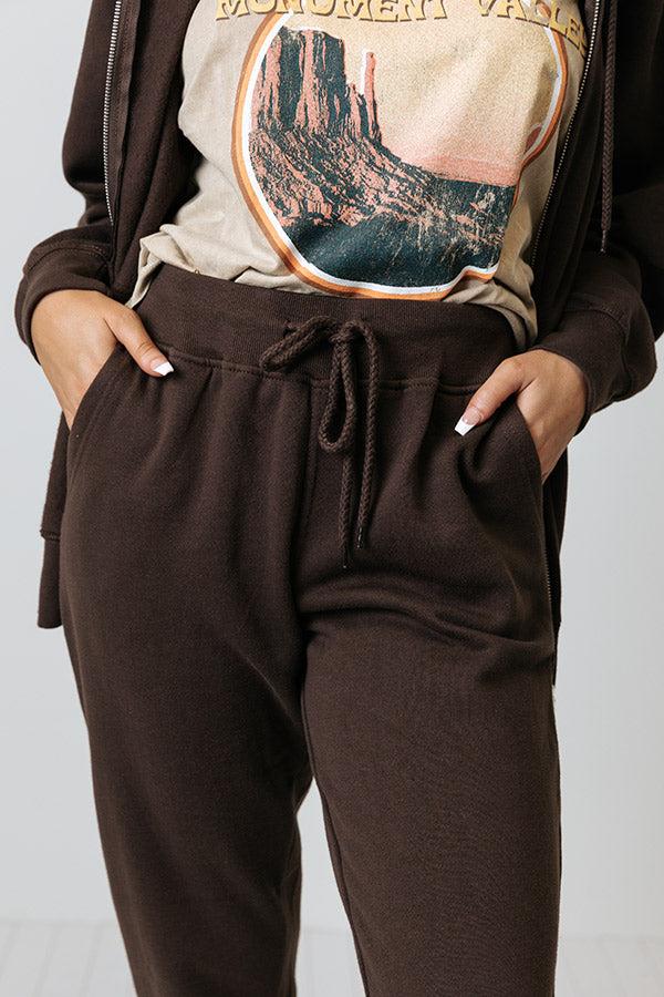 Impressions Count On You Joggers In Chestnut