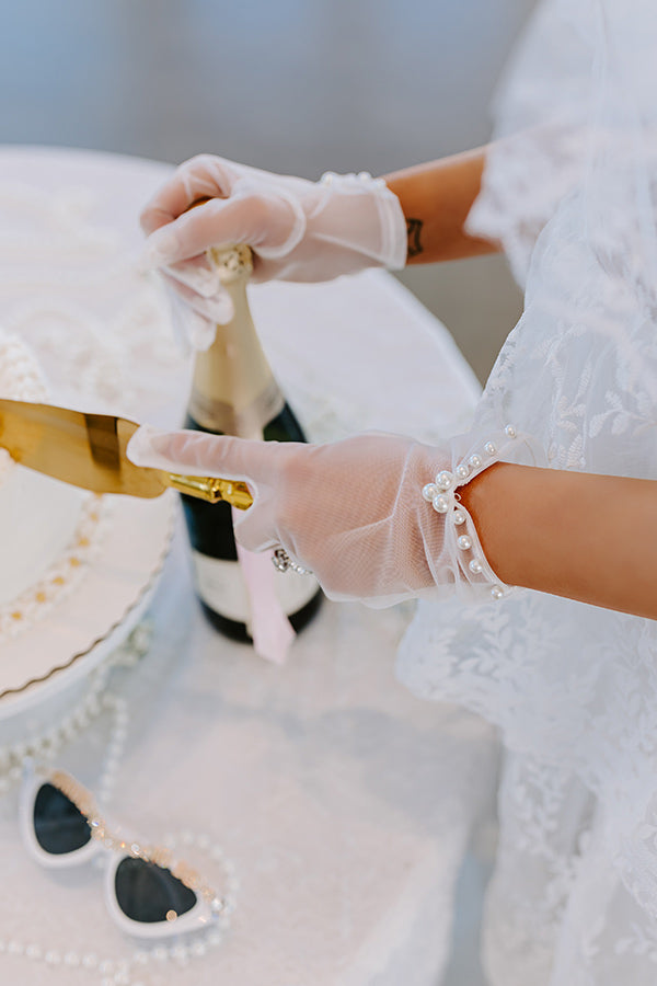 impressions Heavenly Touch Mesh Gloves