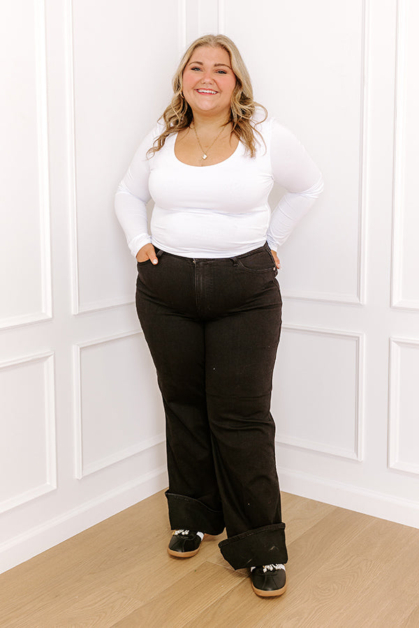 Impressions Sassy And Chic Top In White Curves