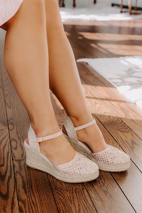 impressions The Carlie Woven Wedge in Light Pink