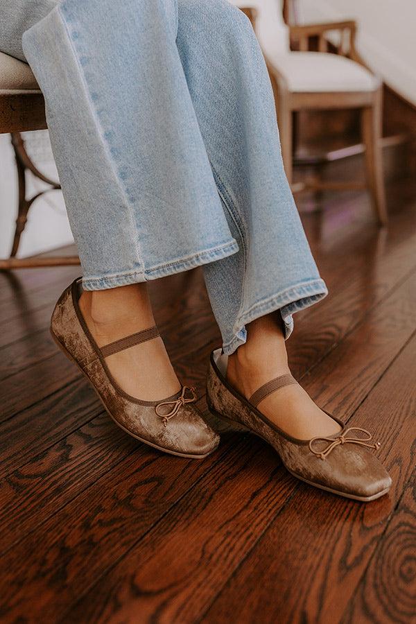 Impressions The Emily Velveteen Flat In Mocha