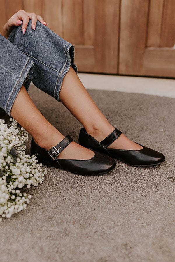 impressions The Livvy Faux Leather Flat in Black