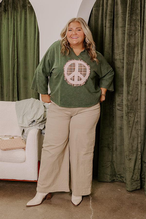impressions Peace And Love Vintage Wash Tee in Hunter Green Curves